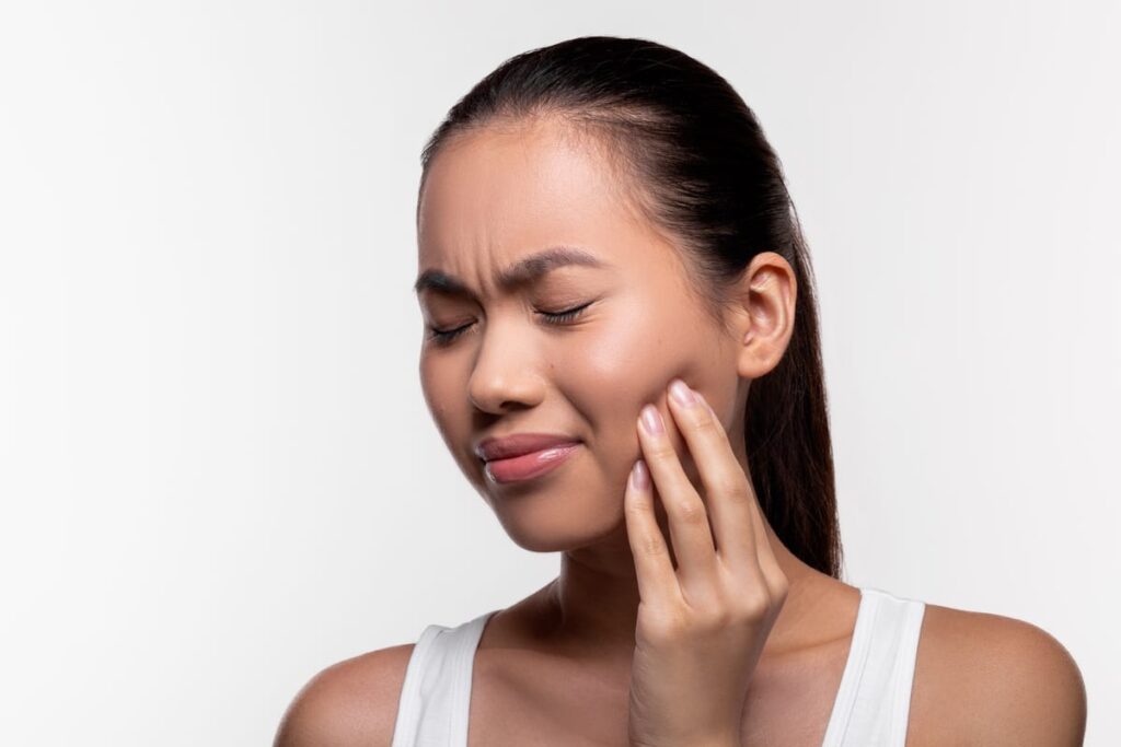 Emergency Dentistry in Newport Beach